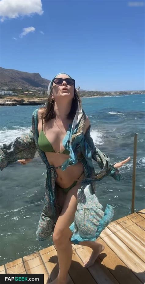 Renata Lusin Renata Lusin Nude Leaked Onlyfans Photo FapGeek