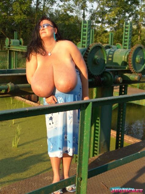 One Of My Idols Sabrina BBW FUCK PIC