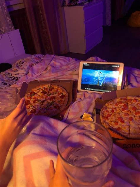 Night Aesthetic Aesthetic Food Summer Aesthetic Snap Friends Movie