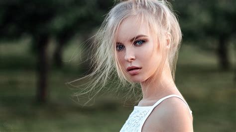 Blonde Site Model Unknown