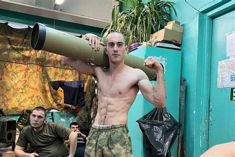 «Тупі макаки зі зброєю живуть в енергоблоках»: ось що насправді ...