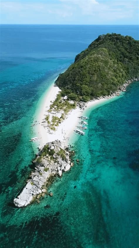 Cabugao Gamay Island — the most iconic spot in the Gigantes Islands ...