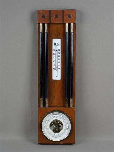 Барометр с термометром настенный, деревянная рама в стиле модерн ...