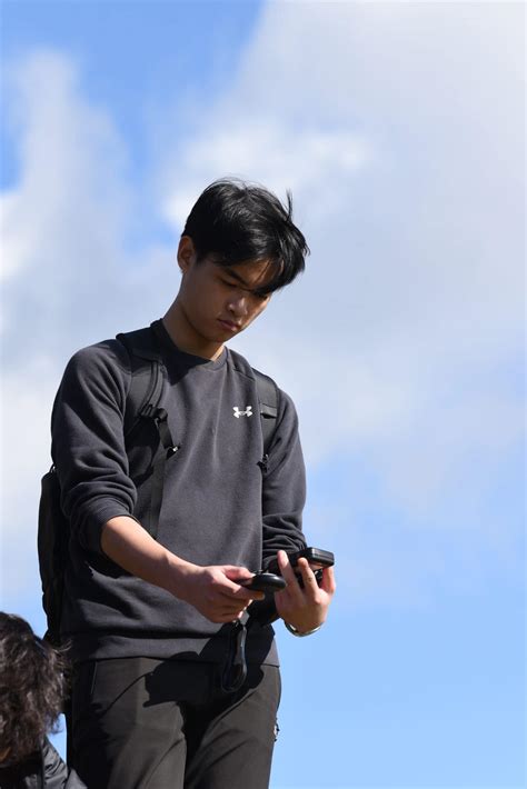 Students are debating the legacy of Darwin in schools 15