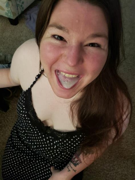 A Married Cumslut Porn Pic