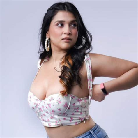 Bigg Boss 17 Contestant Mannara Chopras Hot And Bold Pics Go Viral