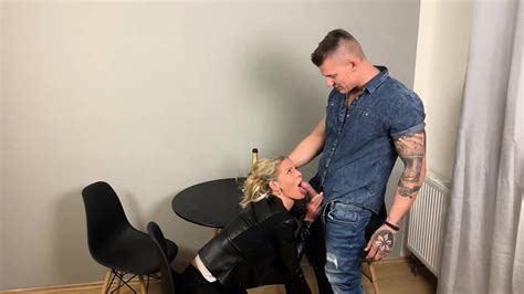 INSTAGRAM ClaudiaMacc7 Anal And Pissing