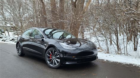 Confusion over EV tax credits stymies buyers and sellers