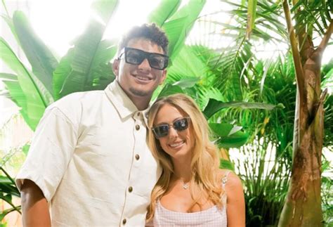 Brittany Mahomes Shares Photo From Family Vacation - The Spun
