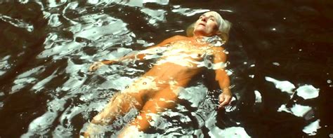 The Survivalist Nude Pics Seite