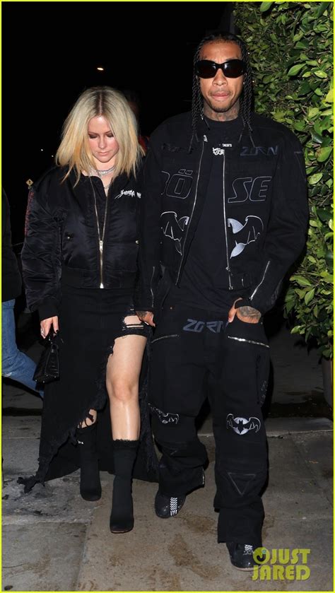 Photo Avril Lavigne Tyga Out Calif Photo Just Jared