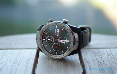 TicWatch Pro Review: One smartwatch, two screens - SlashGear
