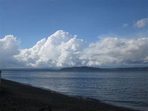 IMG_1246 | Photos taken during a sun break at Alki Beach as … | Flickr