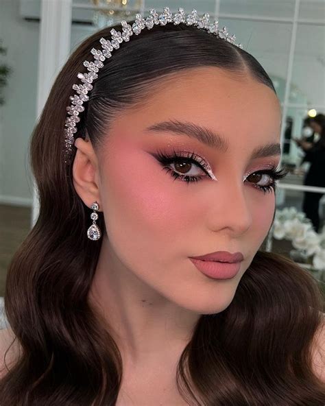 Thalía Barajas On Instagram Este Fue El Look En Curso Personalizado