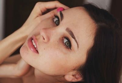 Anita E Nude Aka Pamela S Femjoy Anita E Met Art Errotica Archives Wow Girls