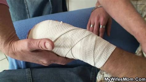 Geile Blonde Reife Liebt Es Sein Riesiges Fleisch Zu Reiten Xhamster