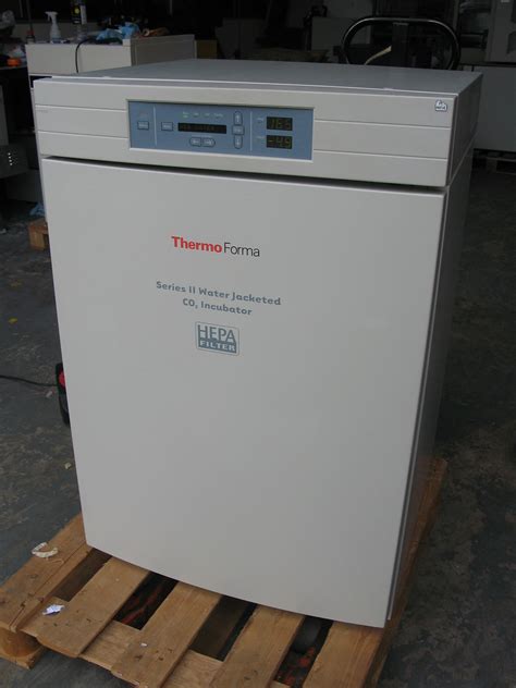 Thermo Forma Series Ii Heater Jacketed Co Incubator Uk Labs Direct Ltd