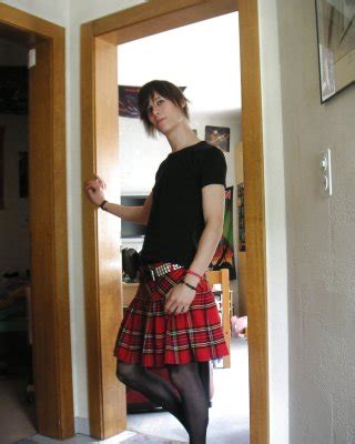 Crossdressers And Transvestites Porn Pictures Xxx Photos Sex Images Page Pictoa