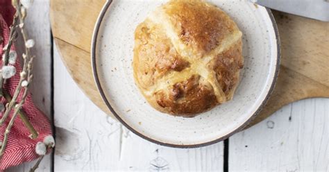 Hot Cross Bun Az Angol H Sv Ti Zsemle Femcafe