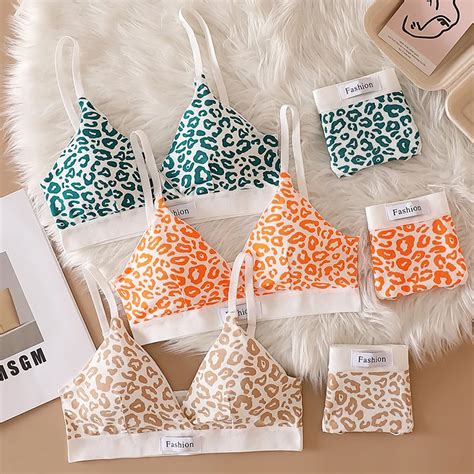 Women Seamless Bra Set Low Waist Panties Leopard Bralette Sexy Lingerie Set Vneck Sport