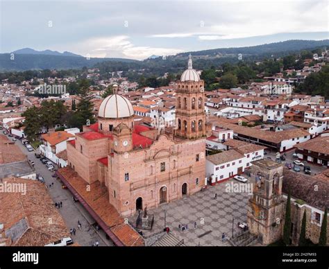 Buildings in Tapalpa Jalisco Mexico Stock Photo - Alamy