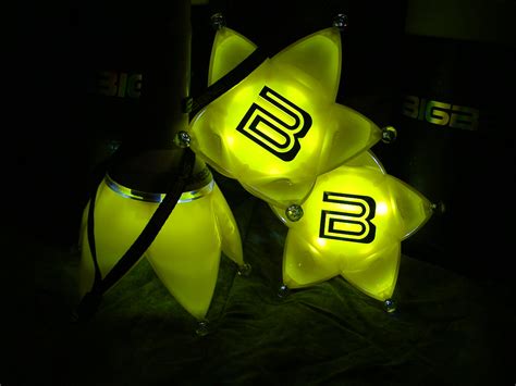 2012 - Crown/Lotus Flower Lightstick (Bang Bong) - Version 3 — my ...