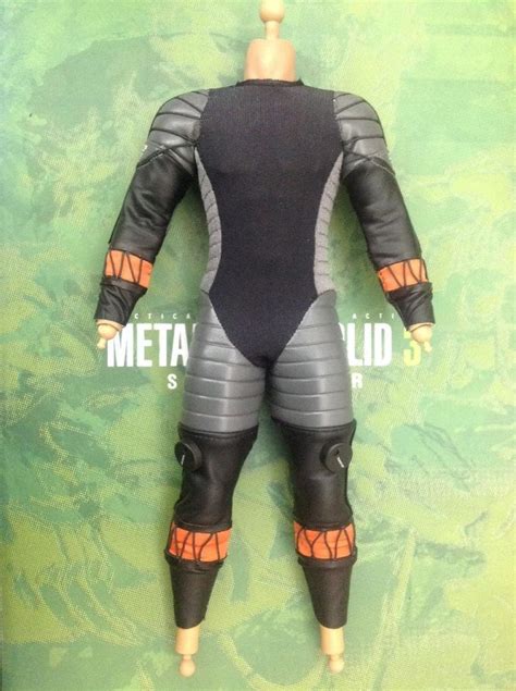 Hot Toys Naked Snake Metal Gear Solid Nude Body With Sneaking Suit