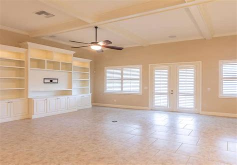 See Photos Of Meticulous Trim Work Painting Project Paint Corps