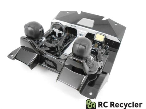 Axial Rr10 Bomber Detailed Scale Interior Helmets 110 Scale Rock
