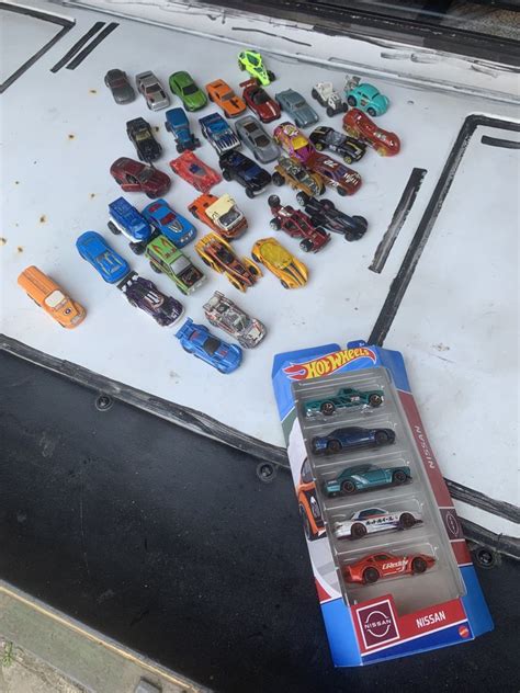 Hot wheels машинки оригинал Обмін Колекціонування Дніпро на Olx