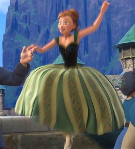 Princess Annas Beautiful Dress Poofs Up Beautifully Like A Balloon Andor Parachute Disney