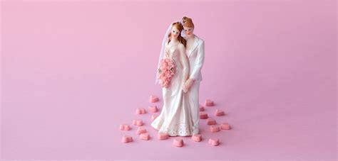 Women Become First Same Sex Couple To Marry In Austria After Legalisation Of Marriage Equality