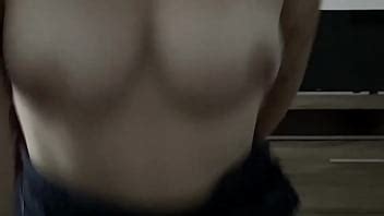 Pegando A Novinha De Jeito E Ela Gemendo Alto Safada Gozando No Banheiro Xvideos