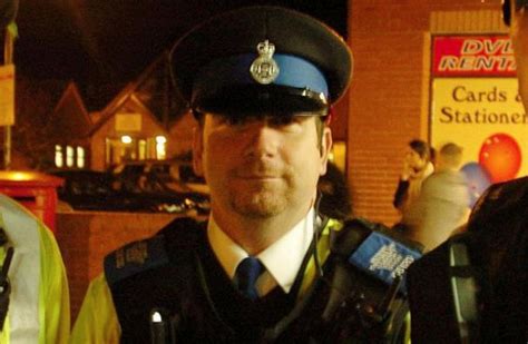 Officer Who Offered Sex In Police Car To Woman Who Liked Uniforms Is Sacked The Mirror