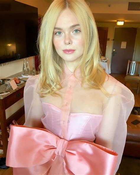 Elle Fanning Sex Goddess Porn Pictures XXX Photos Sex Images 4010159 PICTOA