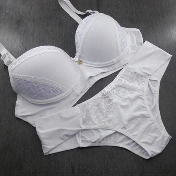 Conjunto De Lingerie Plus Size Bojo E Detalhes Em Renda Stella Mares Conjunto De