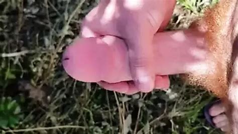 Free Garden Wank Gay Porn Videos Xhamster
