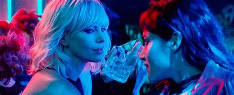 What Charlize Theron Did To Get Her Insane Body In Atomic Blonde Atomic Blonde Charlize