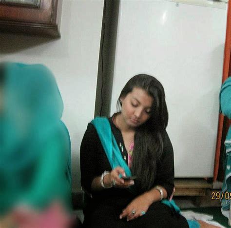 Lovely Hot Desi Bachiyan Pic Paki Desi Tits Hot Females