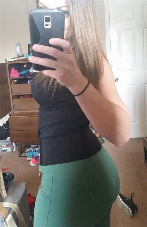 Green Pants Porn Pic