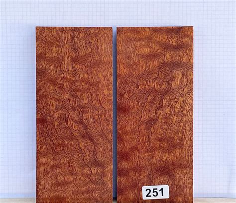 Quilted Sapele Wood Custom Scales 251 Ls Grips