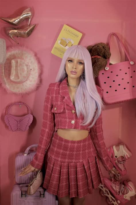 Hot Girl Thi Nhau Bi N H Nh Barbie N Rapper N I Ti Ng Free Fire C Ng Kh Ng K M C Nh