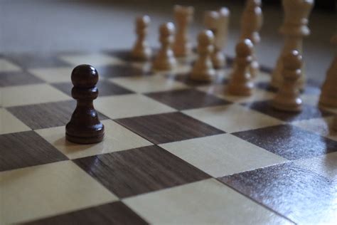 Can A Pawn Capture On Its First Move Chess Delta