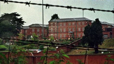Broadmoor High Security Psychiatric Hospital Ronnie Kray Youtube