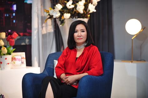 Về nhà đi con không chỉ hot mà còn là lần đầu tiên của các diễn viên