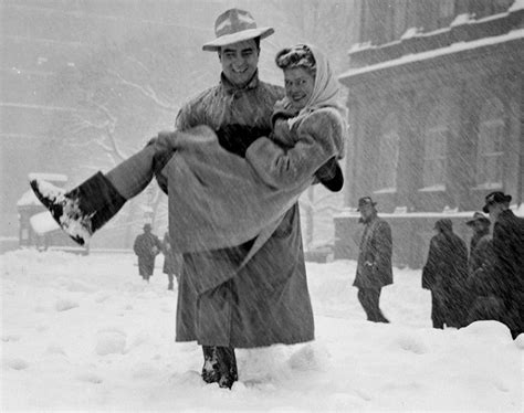 Brrrr Its Cold Outside 1940s And 1950s Vintage Winter Images The