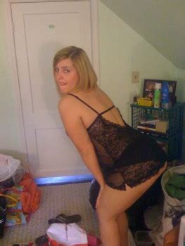 Softcore Amateur Pics Page 2