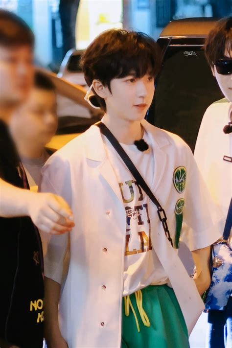 On Twitter Hot Nerds Bf X Cute Popular Bf