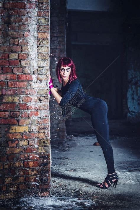 Girl Model In Black With Pink Hair In An Abandoned Building Photo Picture And Hd Photos Free