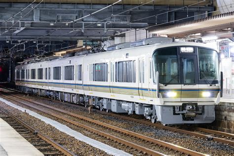 2nd Train 【jr西】221系na421編成 吹田総合車両所出場回送の写真 Topicphotoid60790